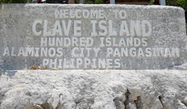 clave_island_sign_28may16.jpg