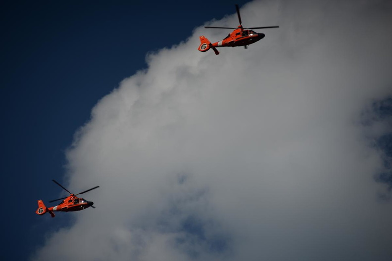 coast_guard_helocopters_great_falls_25may18a.jpg