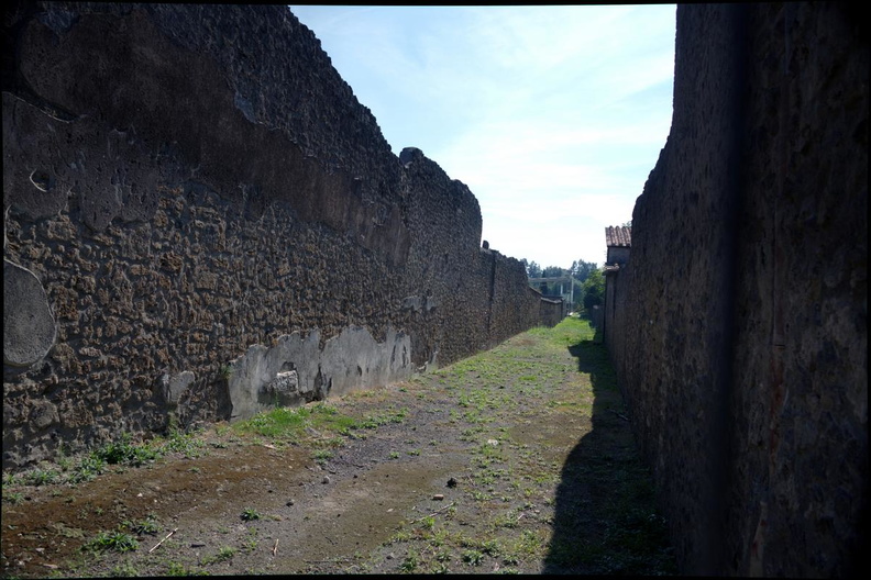alley_pompeii_20oct17zac.jpg