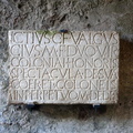 caius_quinctius_valgus_plaque_amphitheater_pompeii_20oct17zac.jpg