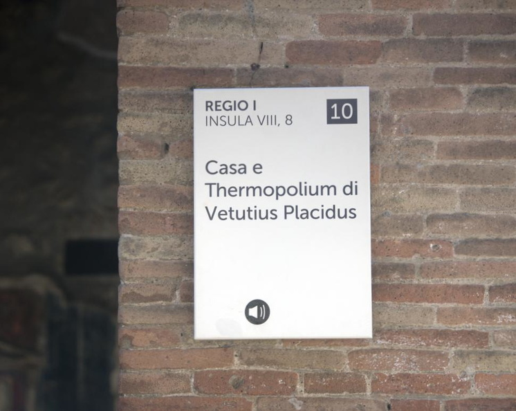 sign_thermopolium_pompeii_20oct17zac.jpg