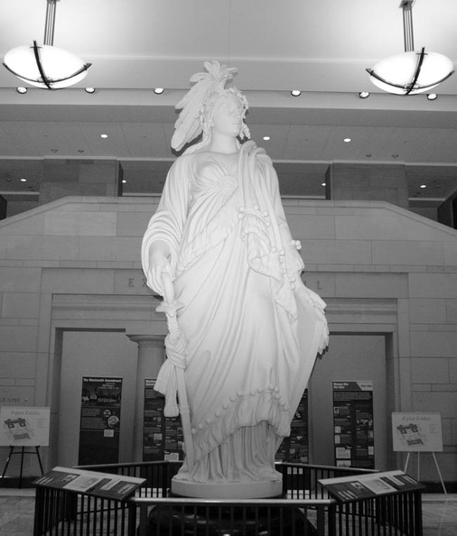 statue of freedom visitors center capitol 5nov19zac