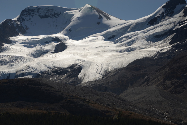 athabasca_glacier_3042_5sep19.jpg