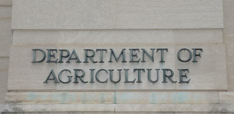 sign_usda_south_building_5249_15may21.jpg