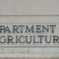 sign_usda_south_building_5249_15may21.jpg