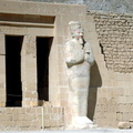 statue_mortuary_temple_of_hatshepsut_8601_8nov23zac.jpg