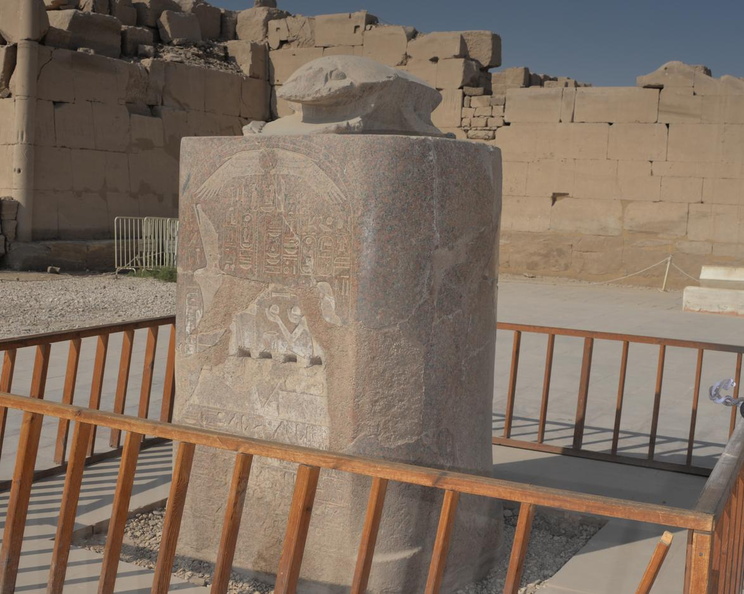 statue_of_khepri_scarab_beetle_on_pedestal_karnak_temple_luxor_8900_10nov23.jpg