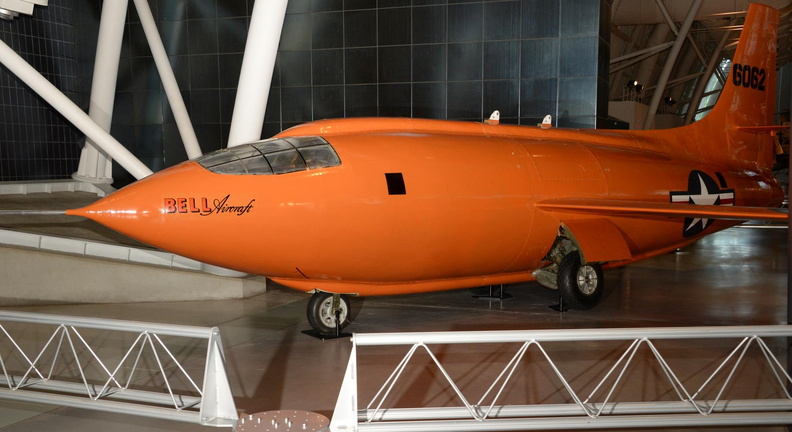 bell_aircraft_air_and_space_museum_dulles_4161_2may23.jpg