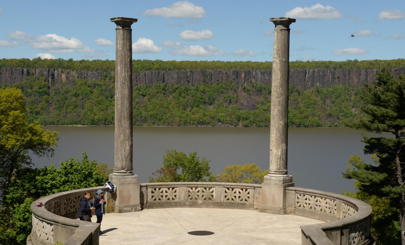 west_bank_hudson_river_untermyer_yonkers_4605_6may23.jpg