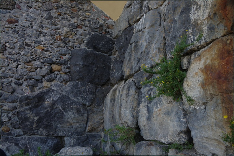 monolithic_walls_cefalu_10oct17a.jpg