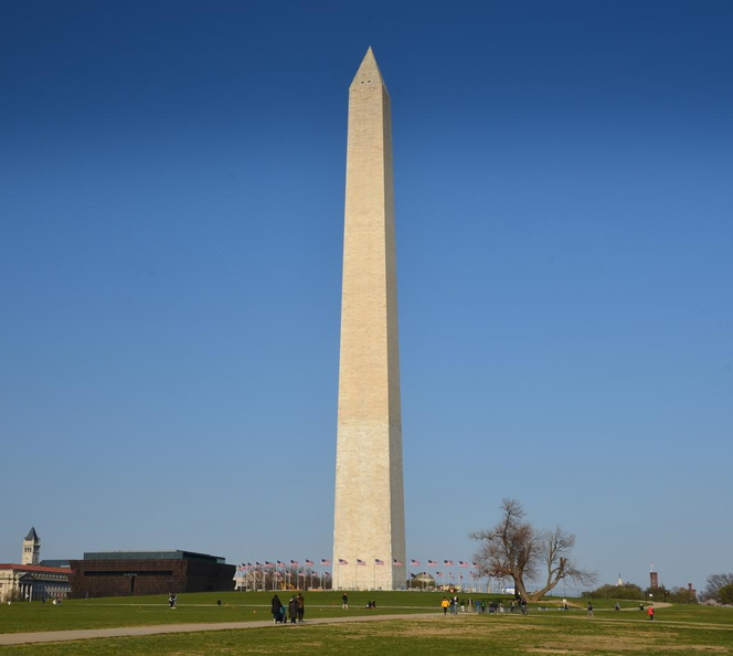 washington_monument_10apr18b.jpg