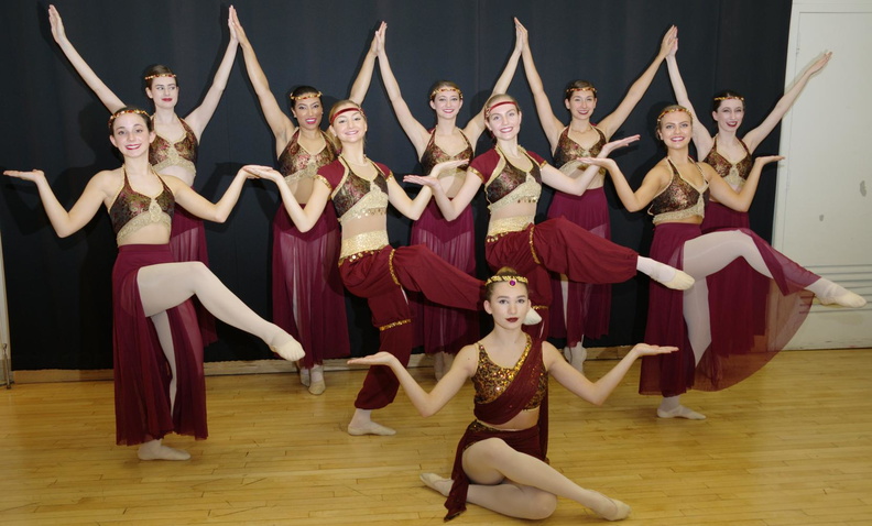 first_group_ravel_dance_company_2nov19zac.jpg