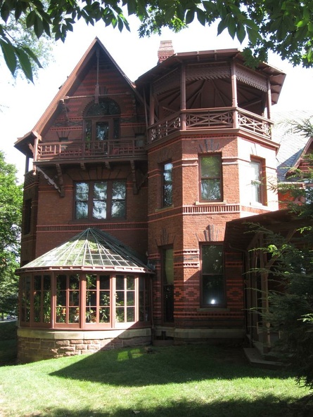 mark_twain_house_southside_8aug12.jpg