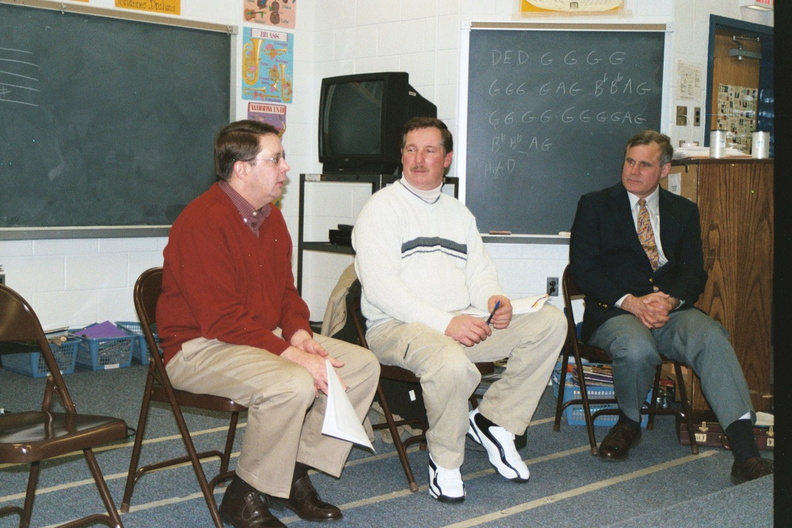 sup.michael_frey_larry_cease_mike_fleming_hoa_007_5_20feb03a.jpg