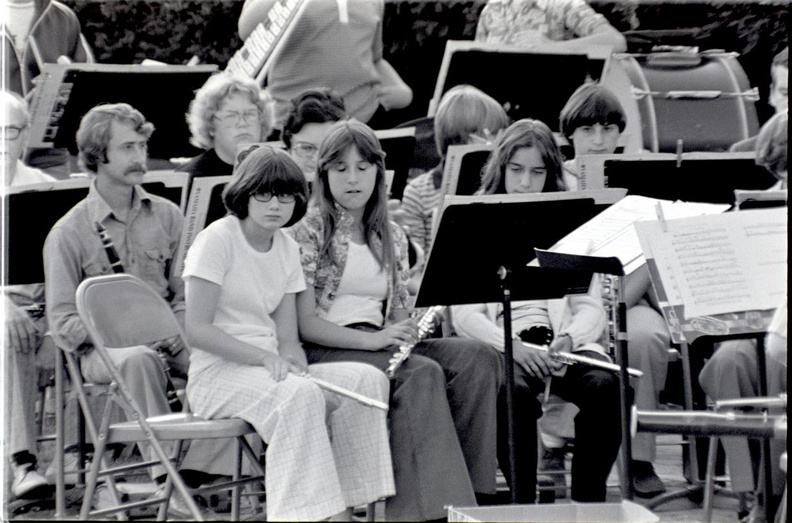 flutes_civic_band_summer77_7716_14_3095_15dec24.jpg